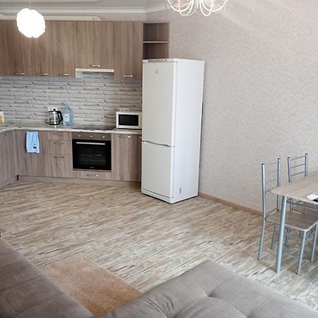 Apartments Kiev Bagian luar foto