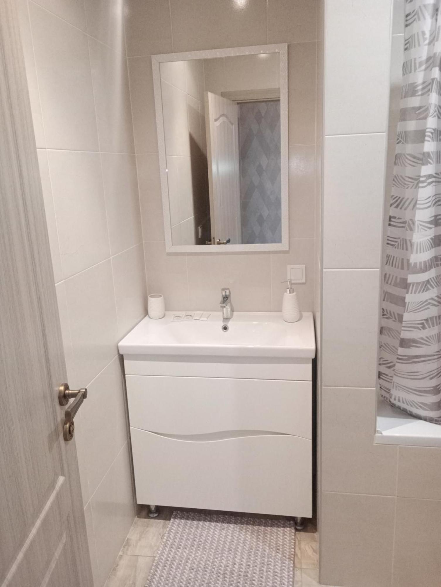 Apartments Kiev Bagian luar foto